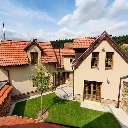Villa In Bohemia Near Thermal Spring Varvazov