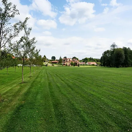 Villa In Varva Ov Near Slopes Varvazov